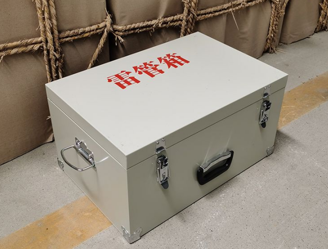 长葛如何正确使用爆破物品存放柜炸药箱等？