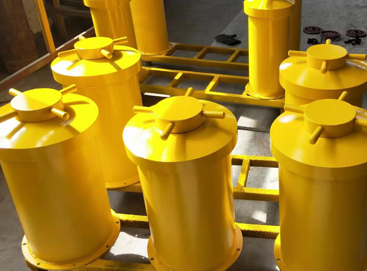 长葛凯龙矿山设备的抗爆容器材质与尺寸